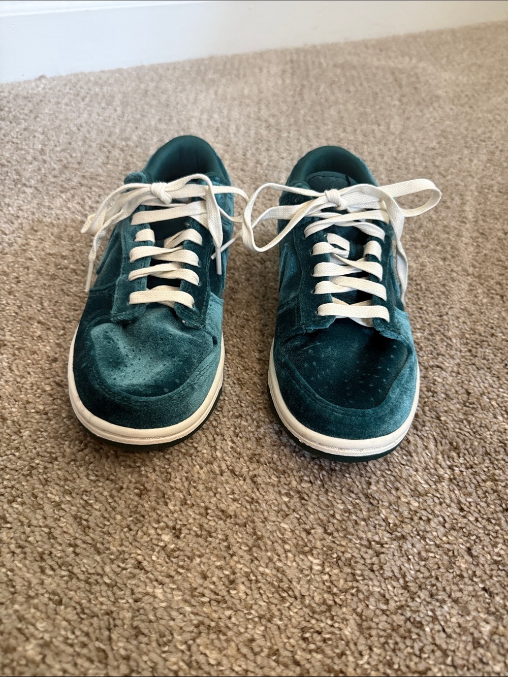 Nike Womens Dunk Low 'Green Velvet'